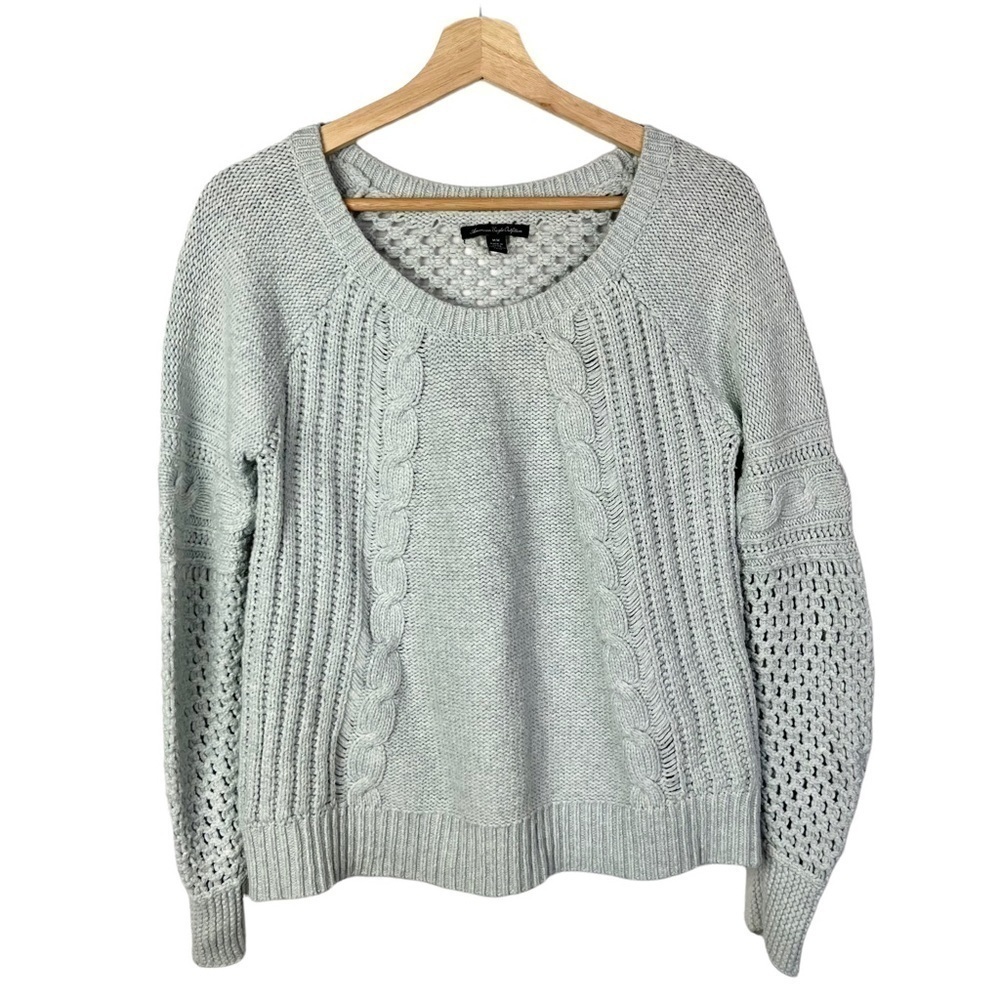 American Eagle AEO Light Blue Scoop Neck Pullover Knit Sweater M